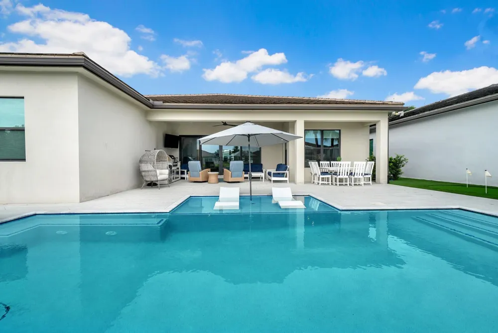 8816 Skyward Street Boca Raton, FL 33496