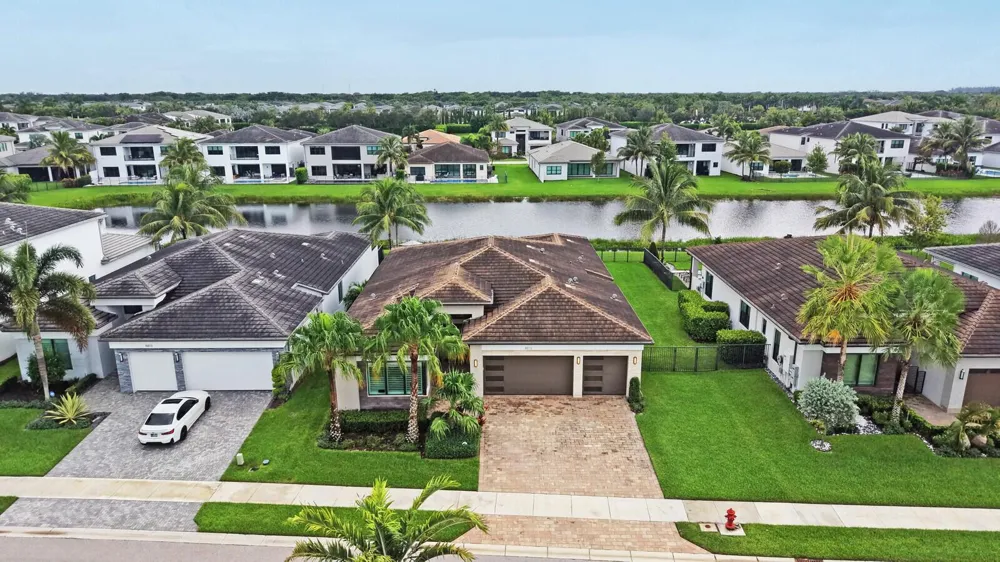 8816 Skyward Street Boca Raton, FL 33496
