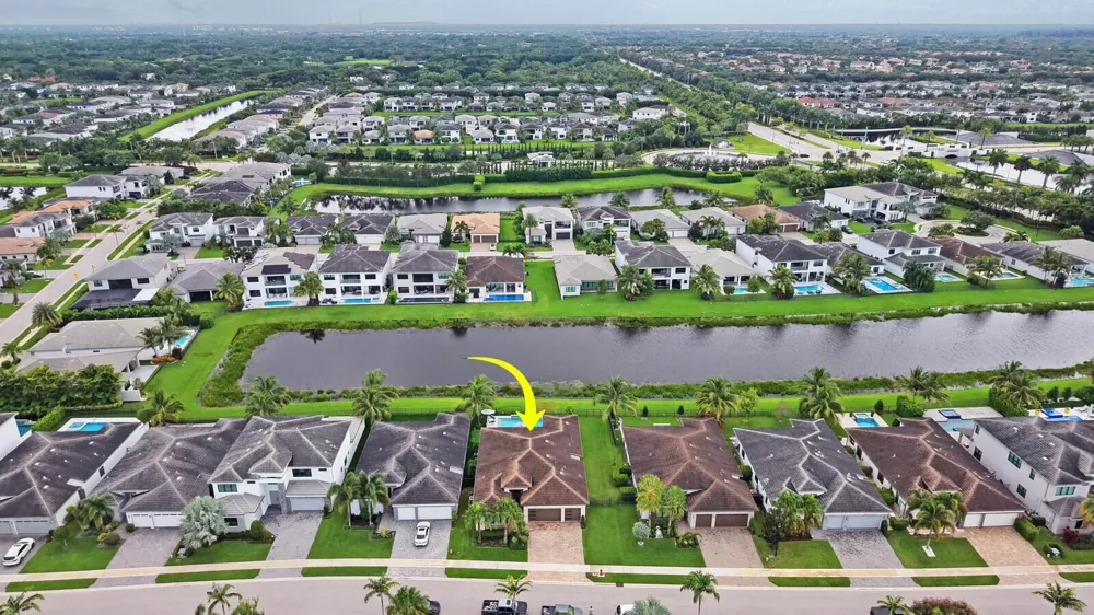 8816 Skyward Street Boca Raton, FL 33496