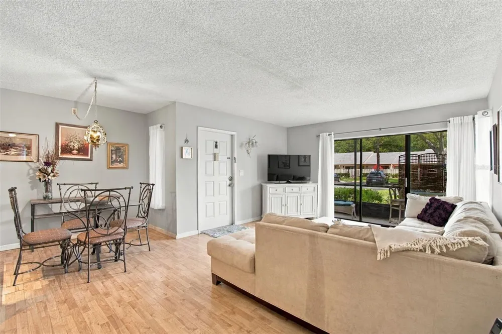 1488 PINE GLEN LANE #A1 Tarpon Springs, FL 34688