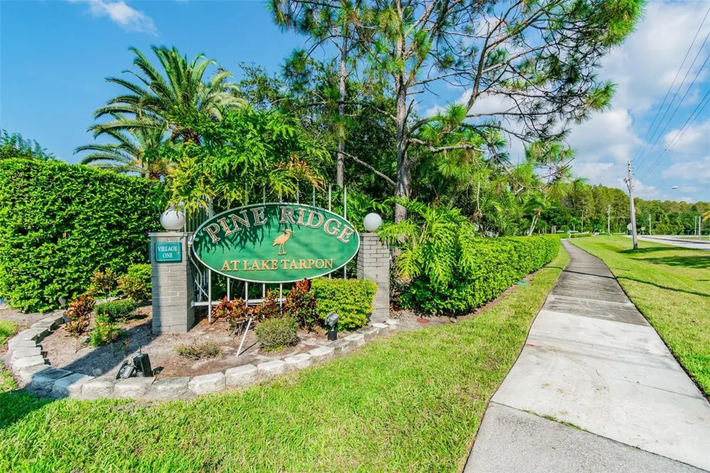 1488 PINE GLEN LANE #A1 Tarpon Springs, FL 34688