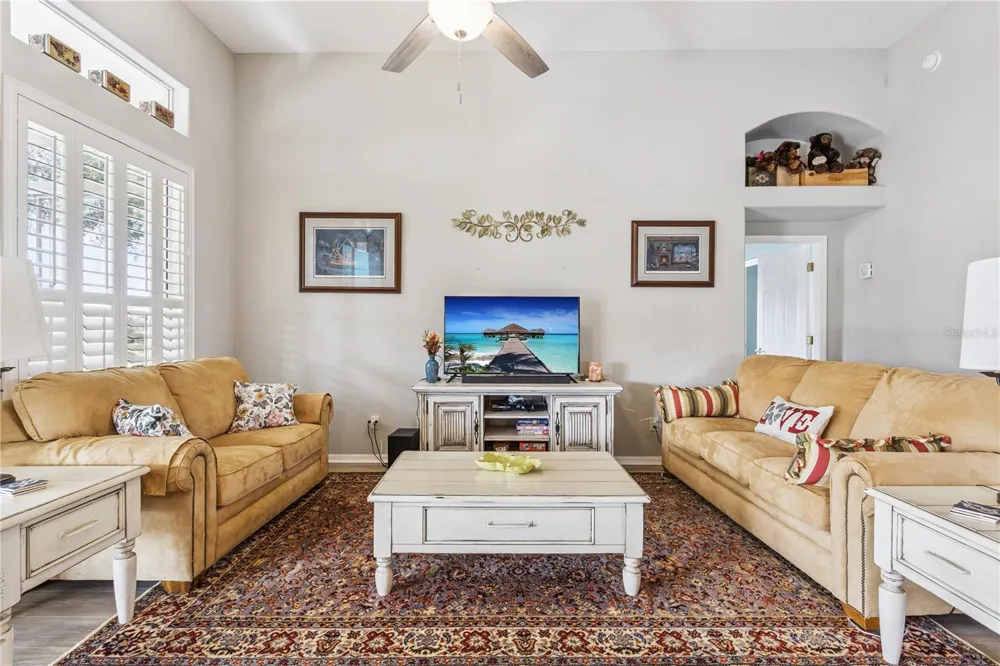 24215 BELLE MEDE DRIVE Leesburg, FL 34748