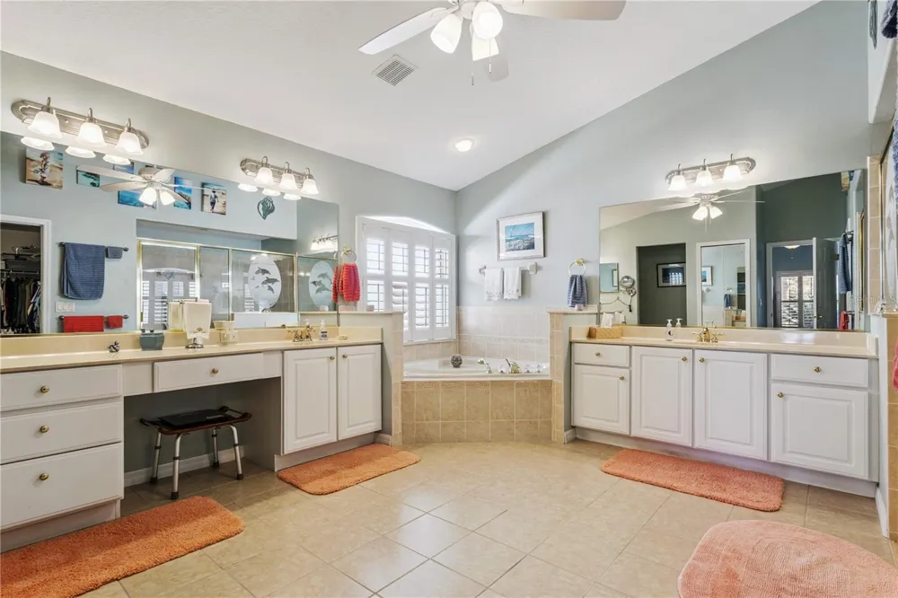 24215 BELLE MEDE DRIVE Leesburg, FL 34748