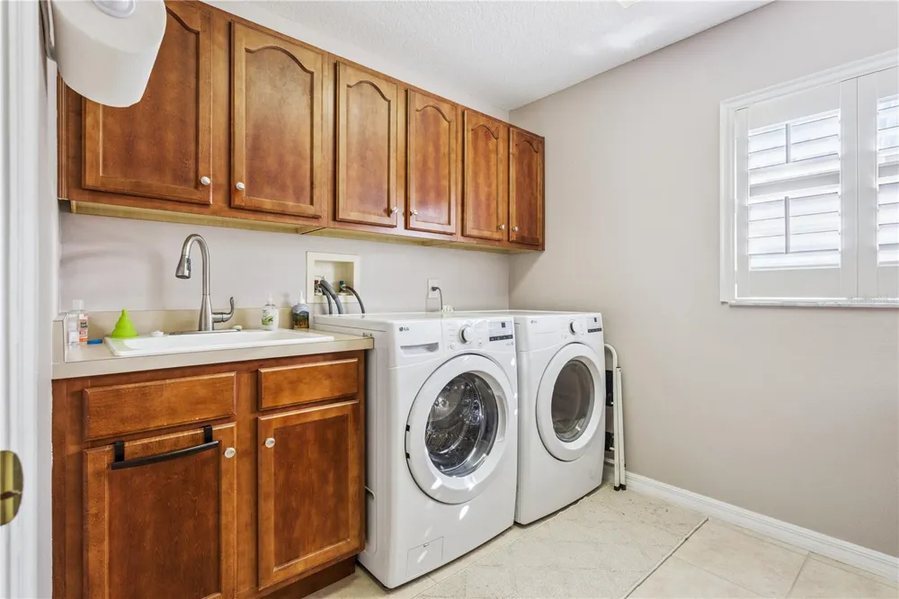 24215 BELLE MEDE DRIVE Leesburg, FL 34748