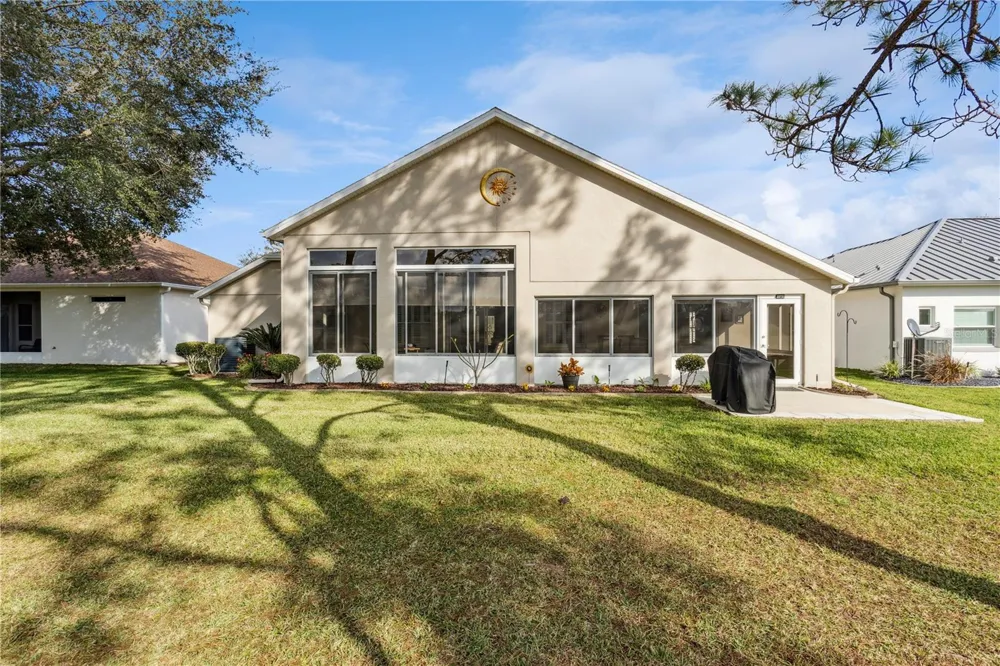 24215 BELLE MEDE DRIVE Leesburg, FL 34748