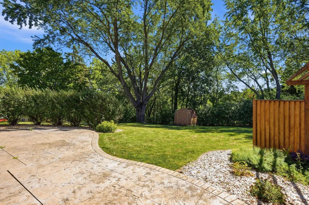 7158 Upper 139th Street W Apple Valley, MN 55124