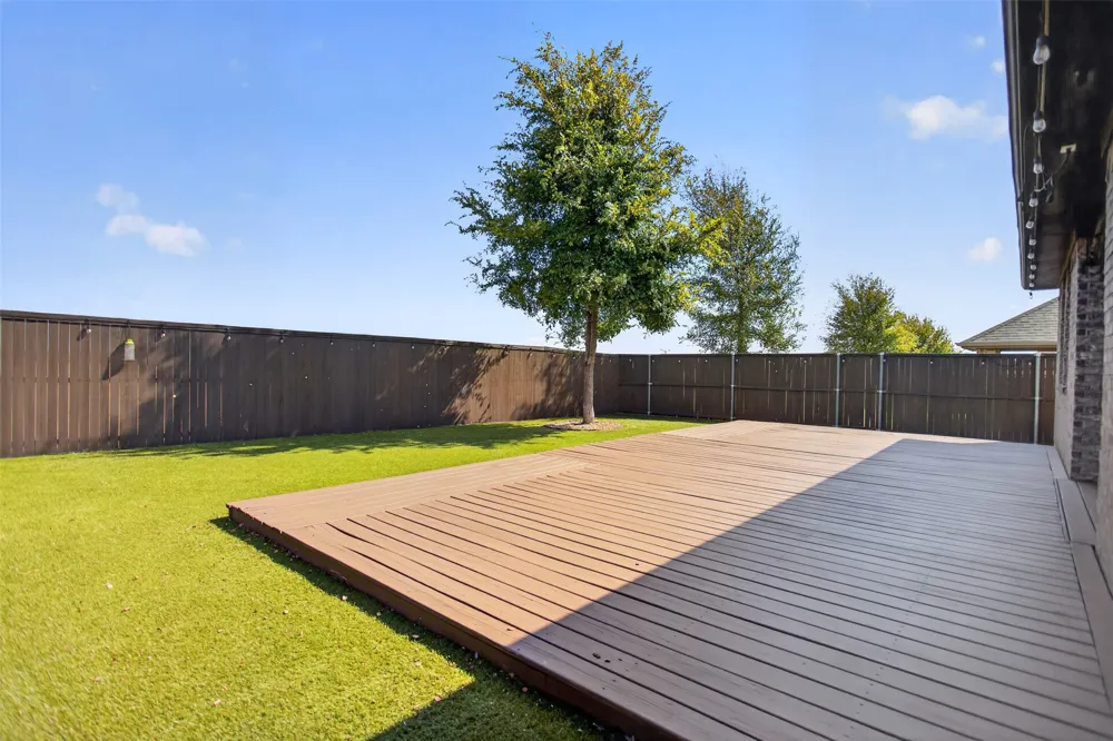 928 Slate Lane Celina, TX 75009