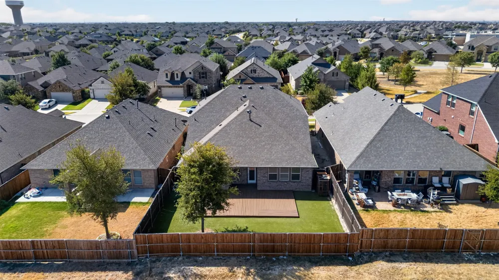 928 Slate Lane Celina, TX 75009