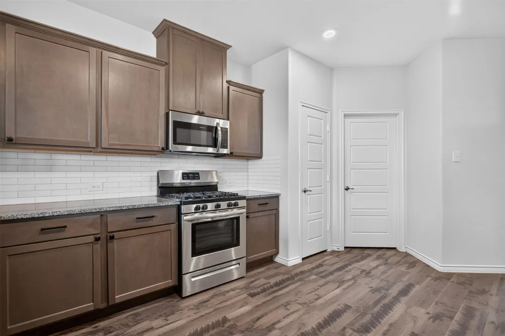 928 Slate Lane Celina, TX 75009