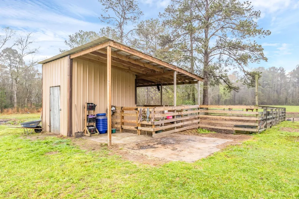 498 County Road 459 Key Kirbyville, TX 75956