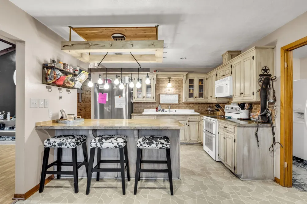 498 County Road 459 Key Kirbyville, TX 75956