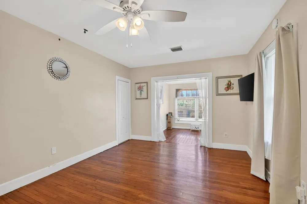 328 Monroe Drive West Palm Beach, FL 33405