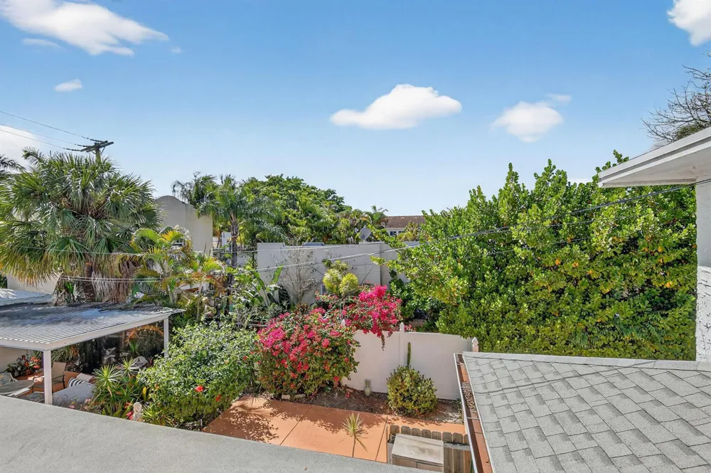 328 Monroe Drive West Palm Beach, FL 33405