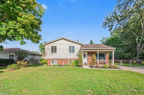 39436 Shoreline Drive