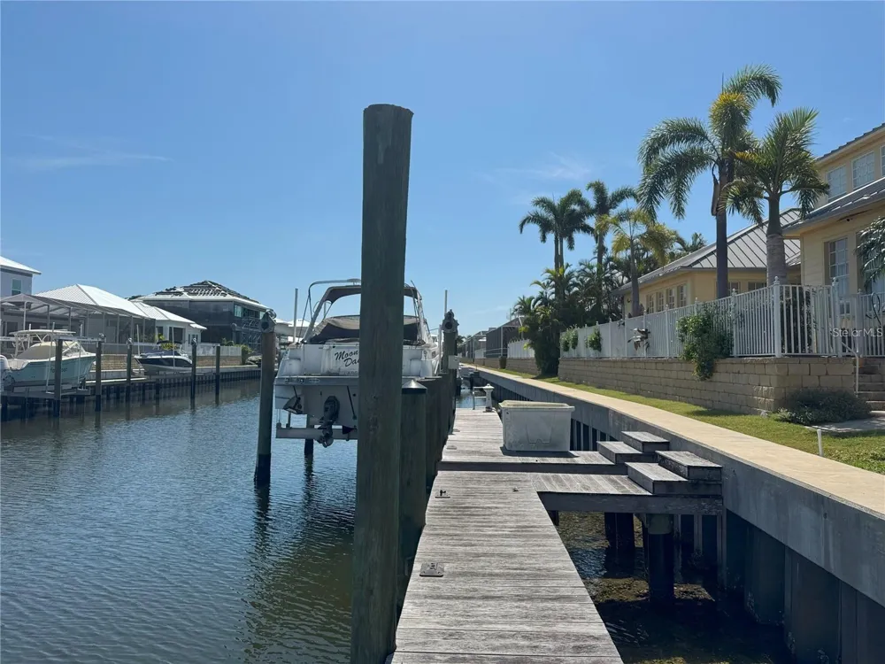 625 MIRABAY BOULEVARD Apollo Beach, FL 33572