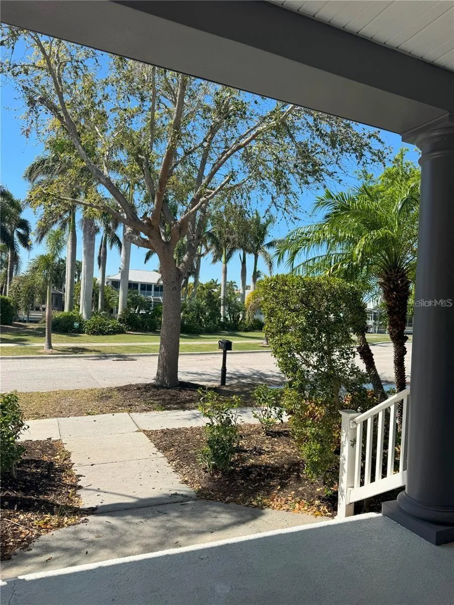 625 MIRABAY BOULEVARD Apollo Beach, FL 33572