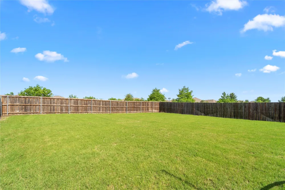 1296 Carlsbad Drive Forney, TX 75126