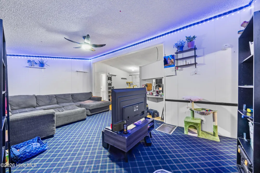 208 Early Drive Jacksonville, NC 28540
