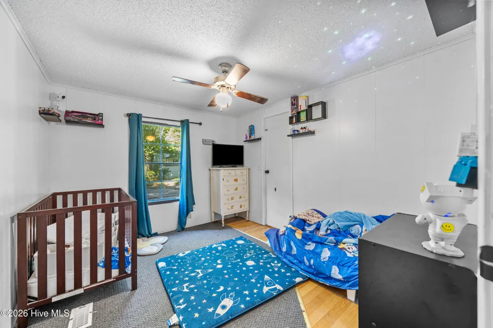 208 Early Drive Jacksonville, NC 28540