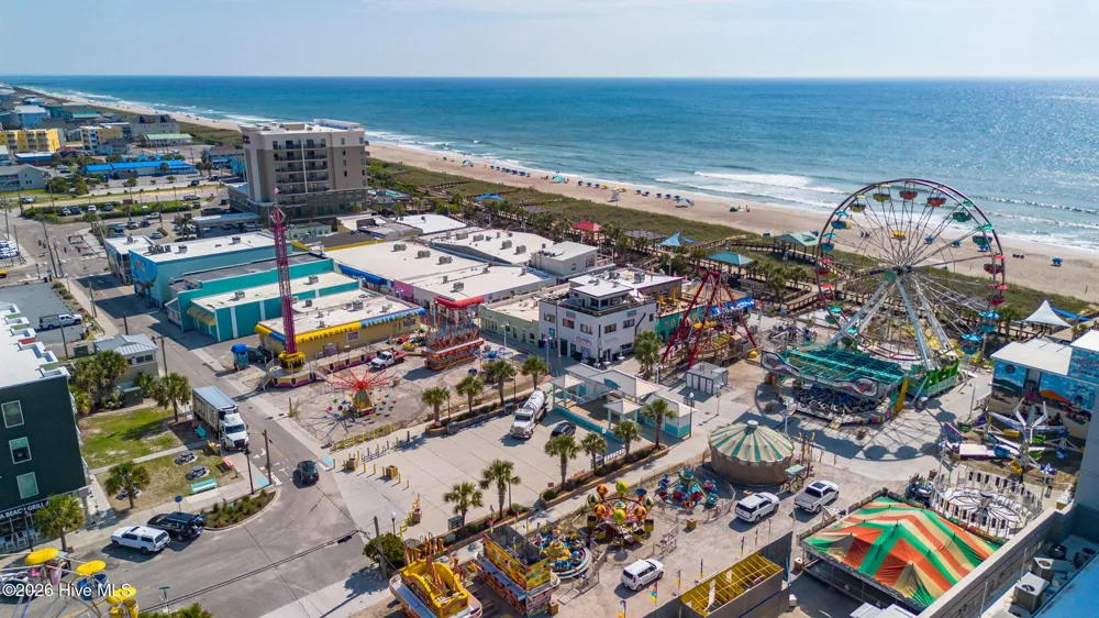 709 Canal Drive #Apt 3b Carolina Beach, NC 28428