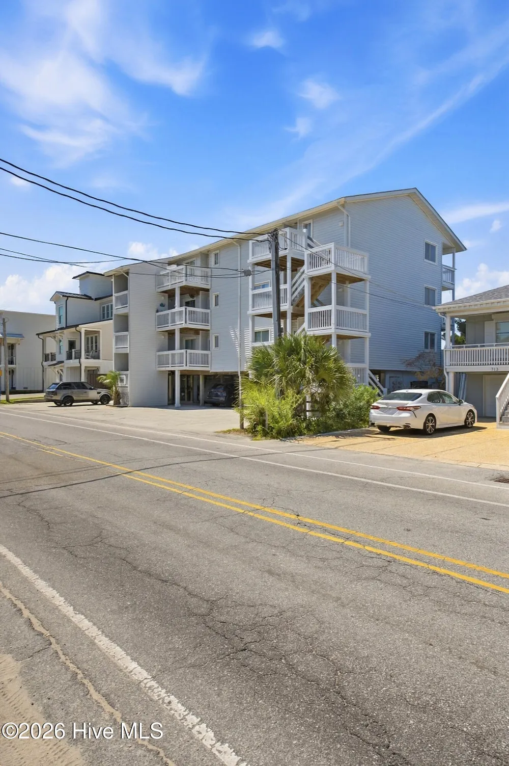 709 Canal Drive #Apt 3b Carolina Beach, NC 28428