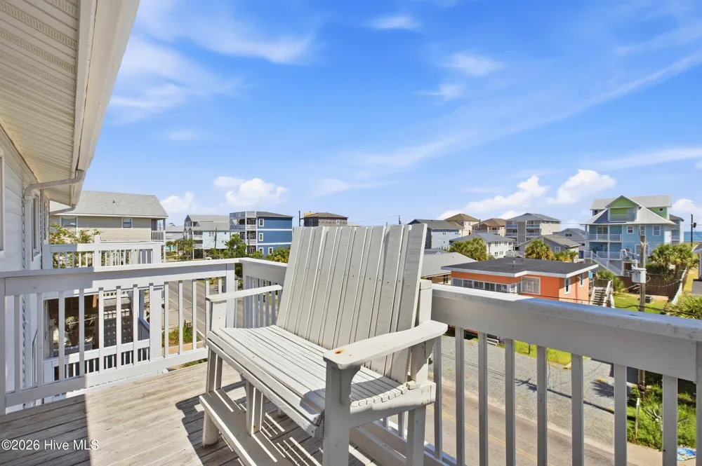 709 Canal Drive #Apt 3b Carolina Beach, NC 28428