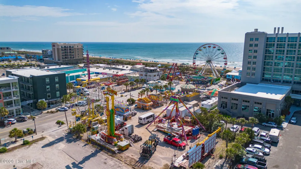 709 Canal Drive #Apt 3b Carolina Beach, NC 28428