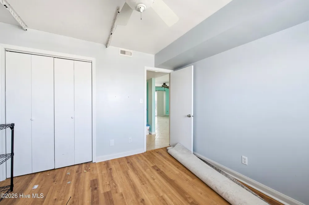 709 Canal Drive #Apt 3b Carolina Beach, NC 28428