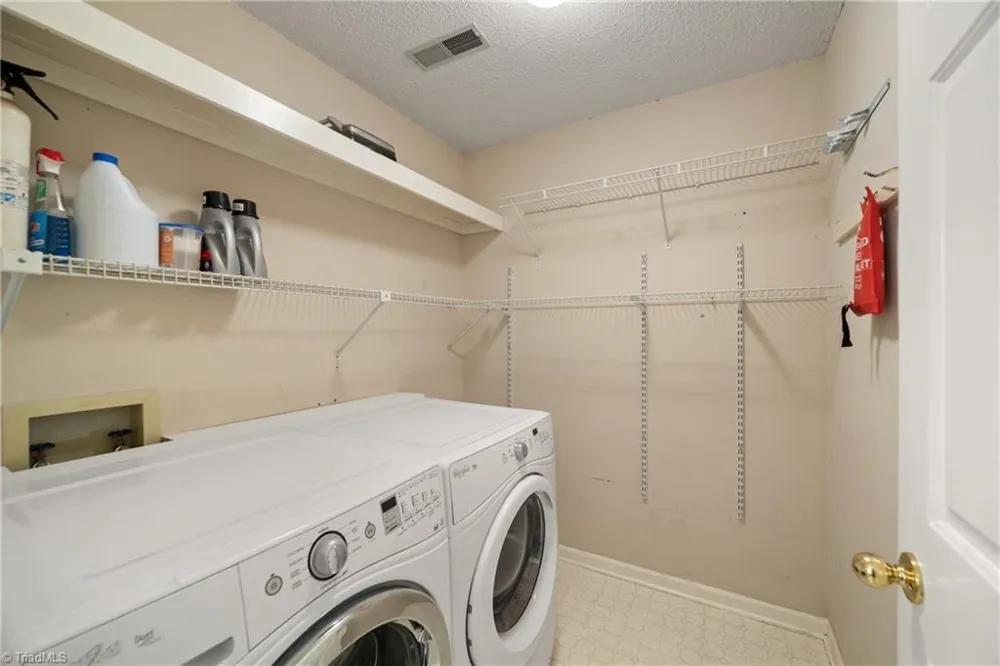 4420 Eagles Nest Drive Winston-Salem, NC 27127