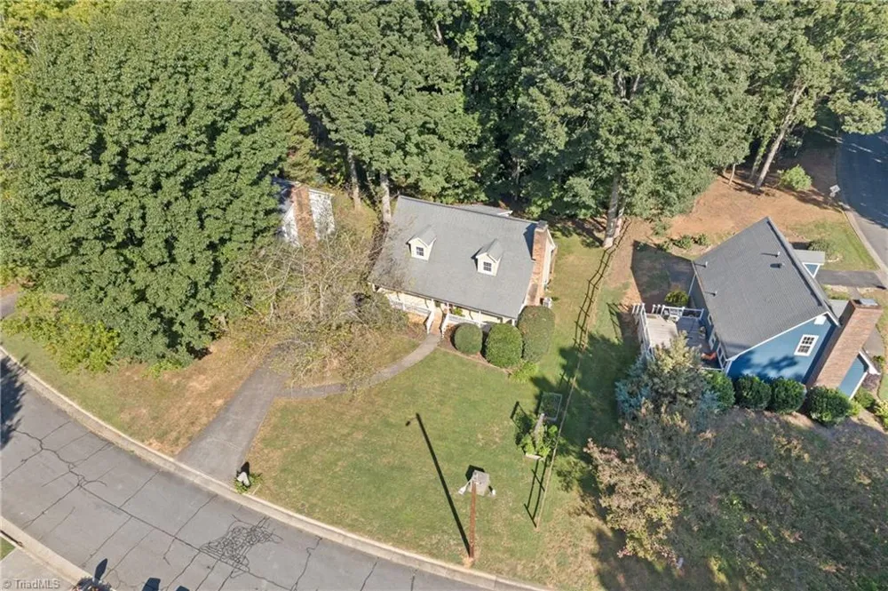 4420 Eagles Nest Drive Winston-Salem, NC 27127