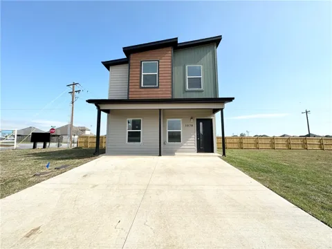 1070 Boardwalk Avenue