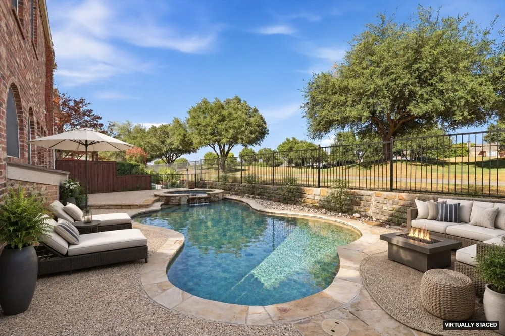 2820 Prestonwood Drive Plano, TX 75093