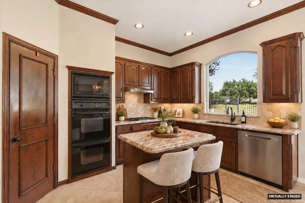 2820 Prestonwood Drive Plano, TX 75093