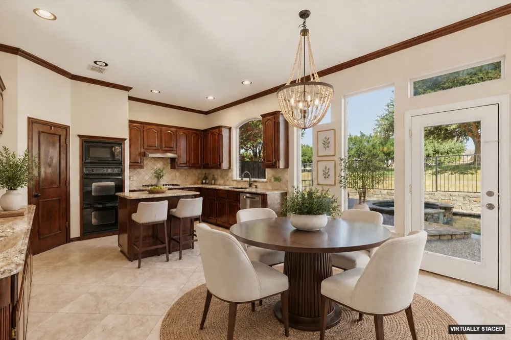 2820 Prestonwood Drive Plano, TX 75093