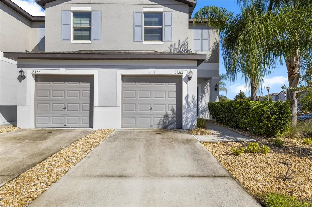 23281 WILLOW GLEN WAY Lutz, FL 33549