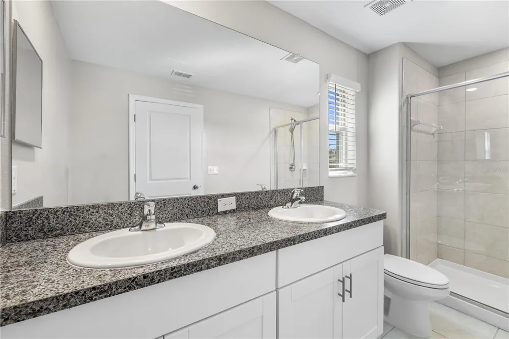 23281 WILLOW GLEN WAY Lutz, FL 33549