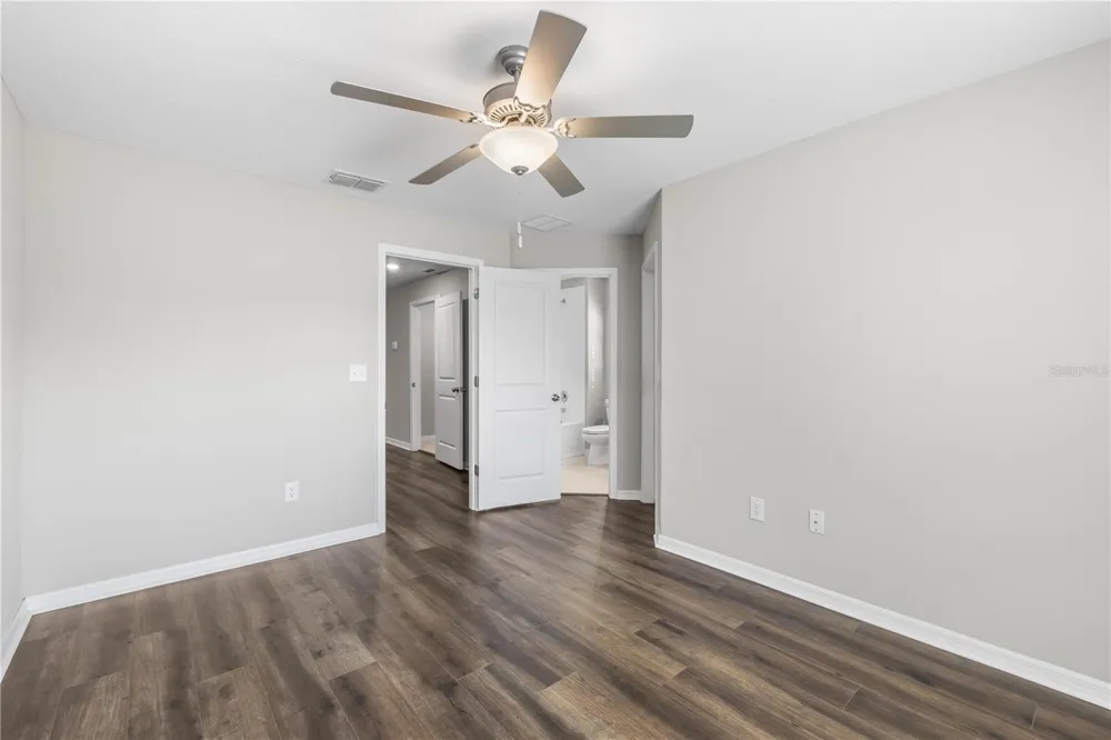 23281 WILLOW GLEN WAY Lutz, FL 33549