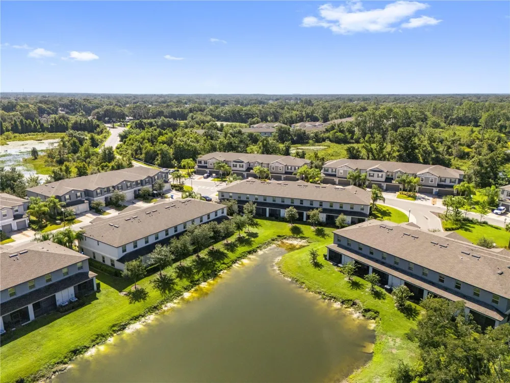 23281 WILLOW GLEN WAY Lutz, FL 33549
