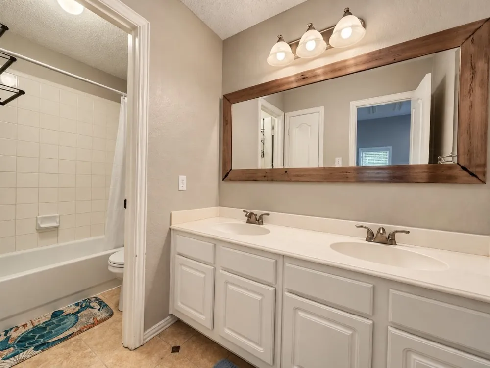 4213 Pecan Grove Lane Rowlett, TX 75088