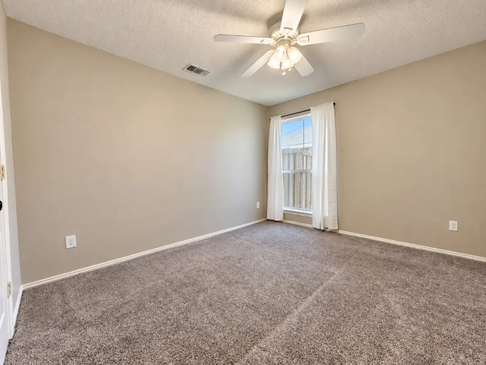 4213 Pecan Grove Lane Rowlett, TX 75088