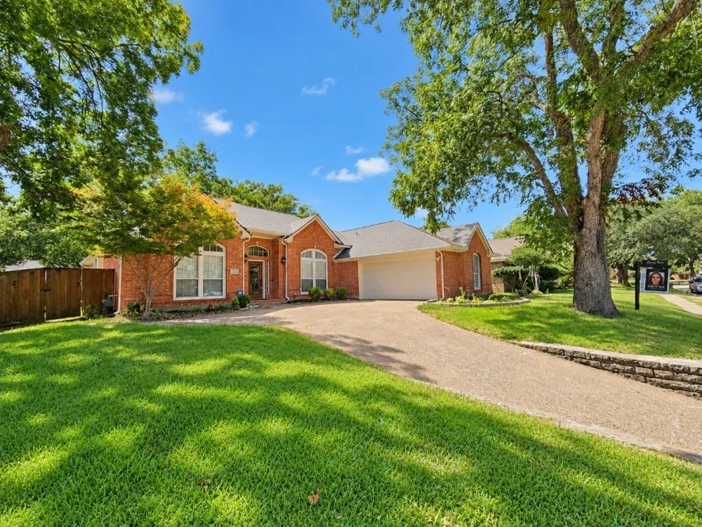 4213 Pecan Grove Lane Rowlett, TX 75088