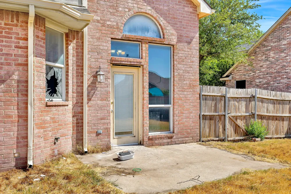 3226 Eagle Lane Midlothian, TX 76065
