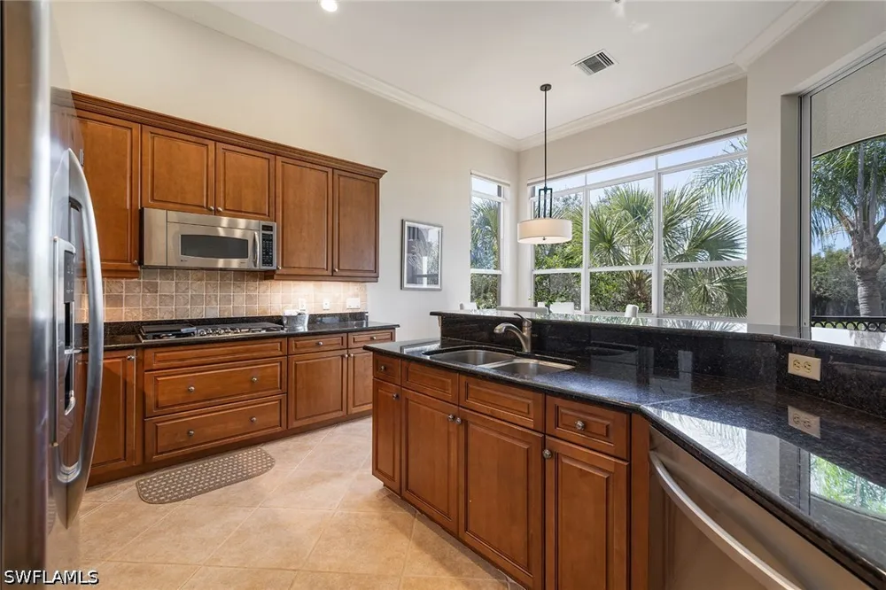 Porta Vecchio Way #201 Naples, FL 34110