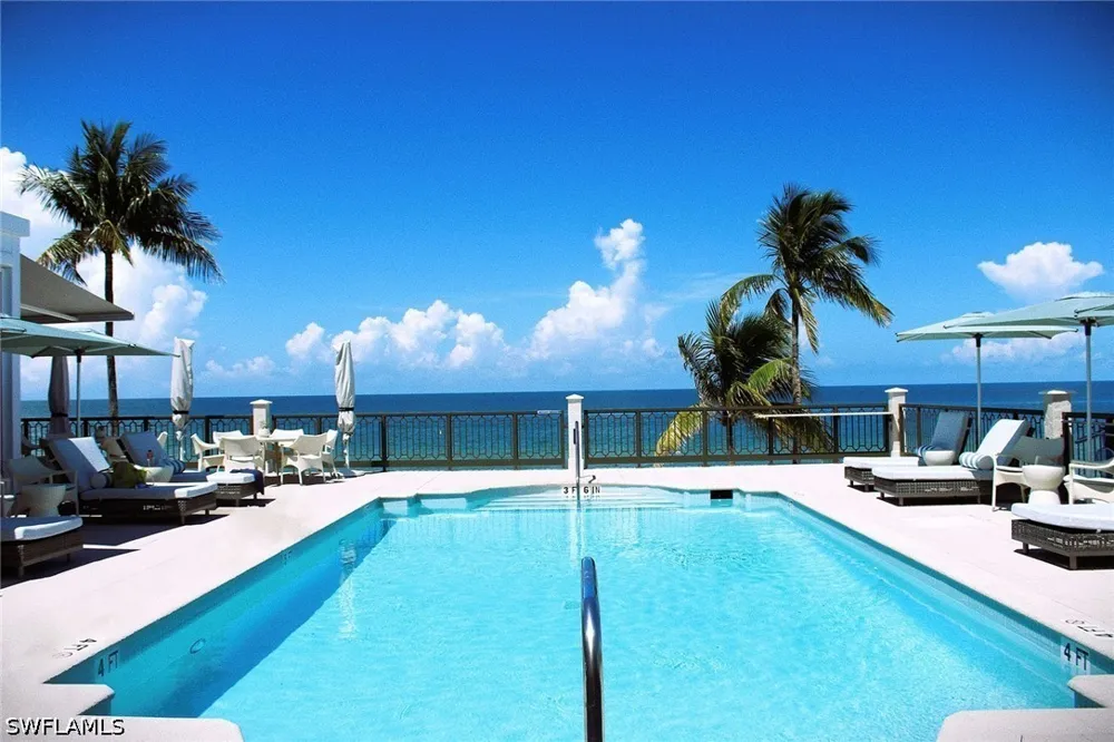 Porta Vecchio Way #201 Naples, FL 34110