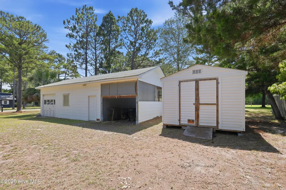 140 Lousan Drive Cape Carteret, NC 28584