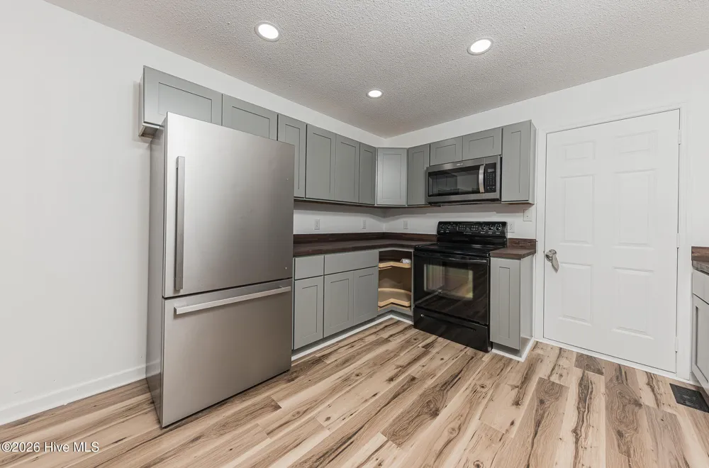 111 Lynn Court Jacksonville, NC 28540