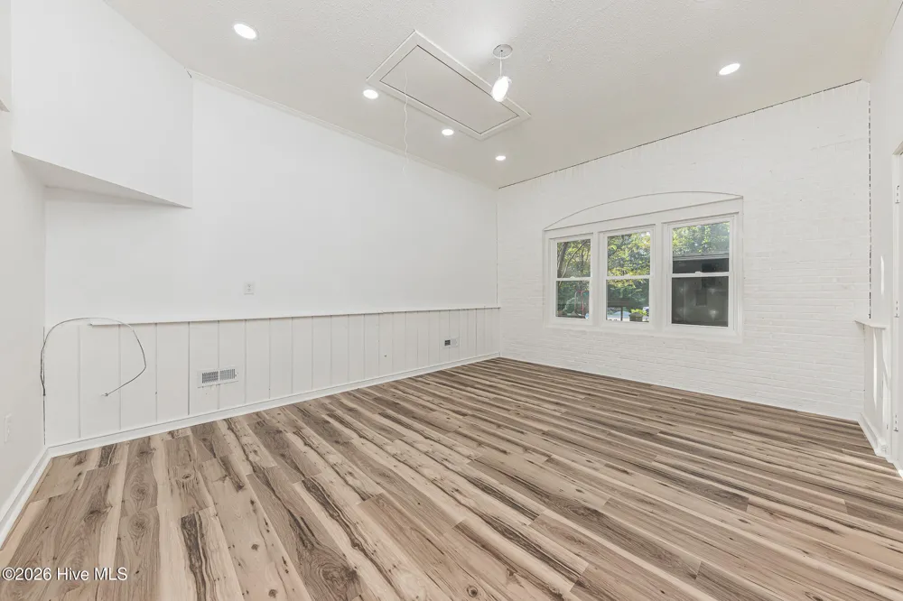 111 Lynn Court Jacksonville, NC 28540