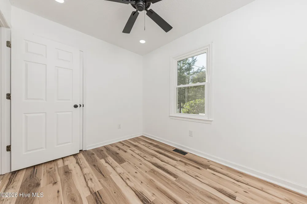 111 Lynn Court Jacksonville, NC 28540