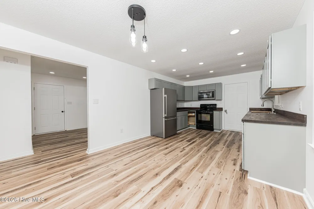 111 Lynn Court Jacksonville, NC 28540