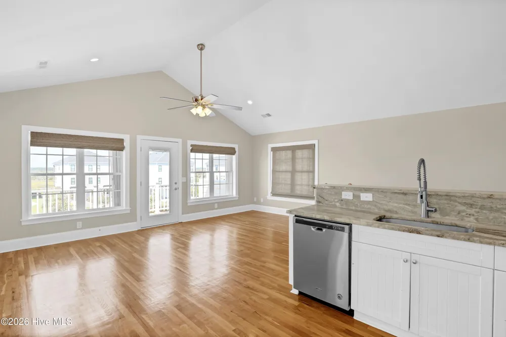 818 New River Drive #102 Surf City, NC 28445